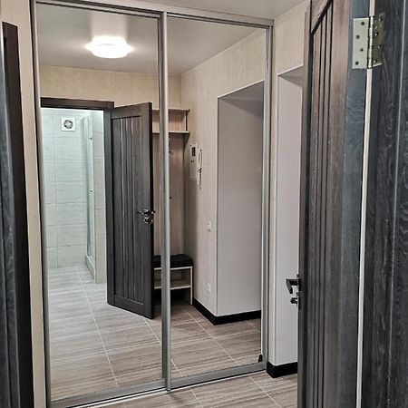 Новая Квартира На Пр. Соборном Возле Зну Zaporizhia Luaran gambar