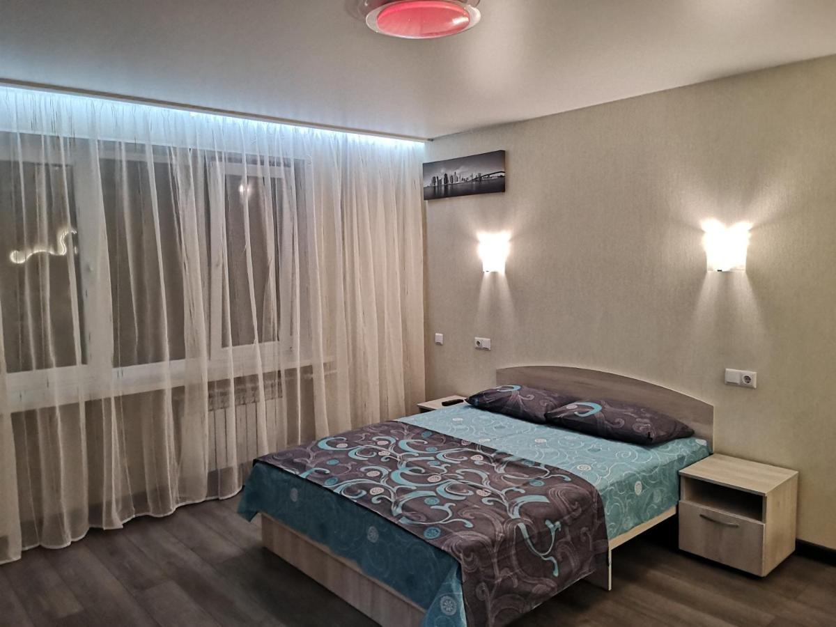 Новая Квартира На Пр. Соборном Возле Зну Zaporizhia Luaran gambar